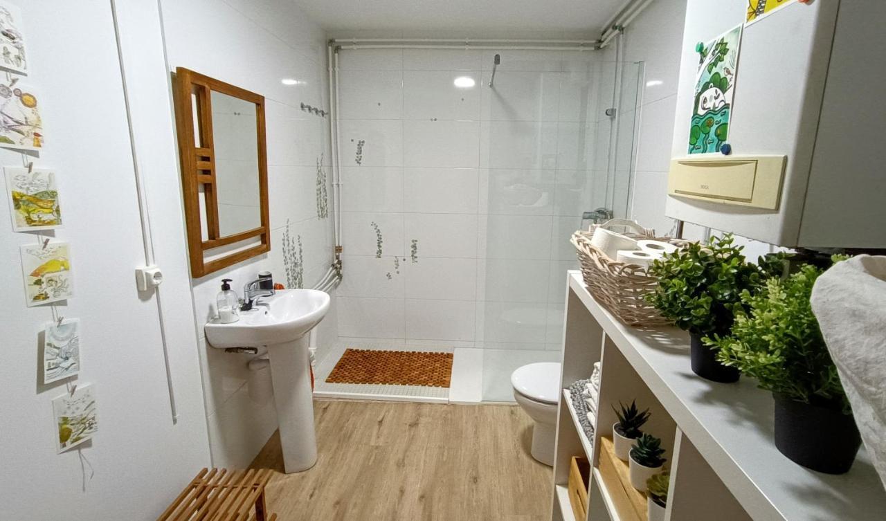 Casa De Invitados La Torre de Claramunt Екстериор снимка